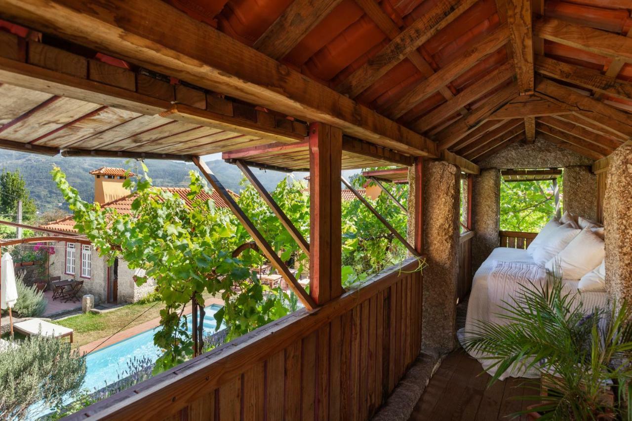 Casa Do Eido - Sustainable Living & Nature Experiences Valdosende Exterior photo